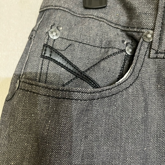 Blue Gear Men's Gray Jeans Size 38 X 32 with oversized pockets. - Picture 3 of 14